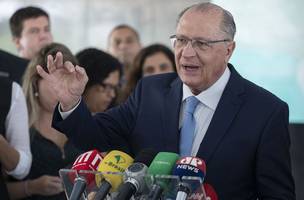 Governo anuncia desconto nos preços de carros novos (Foto: Agência Brasil)