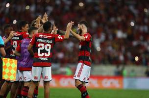 Léo Pereira marca nos acréscimos e Flamengo vence o Corinthians (Foto: Foto: Gilvan de Souza / CRF)