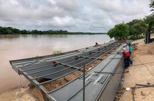 O píer flutuante está em fase final de construção (Foto: Reprodução)
