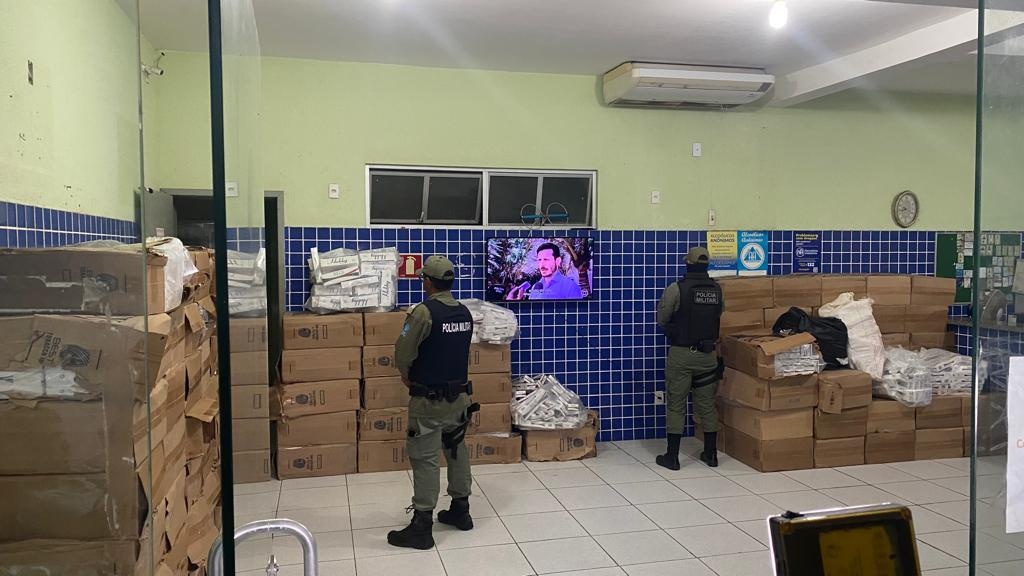 Os materiais foram removidos e serão encaminhados à Polícia Federal que irá contabilizar o total