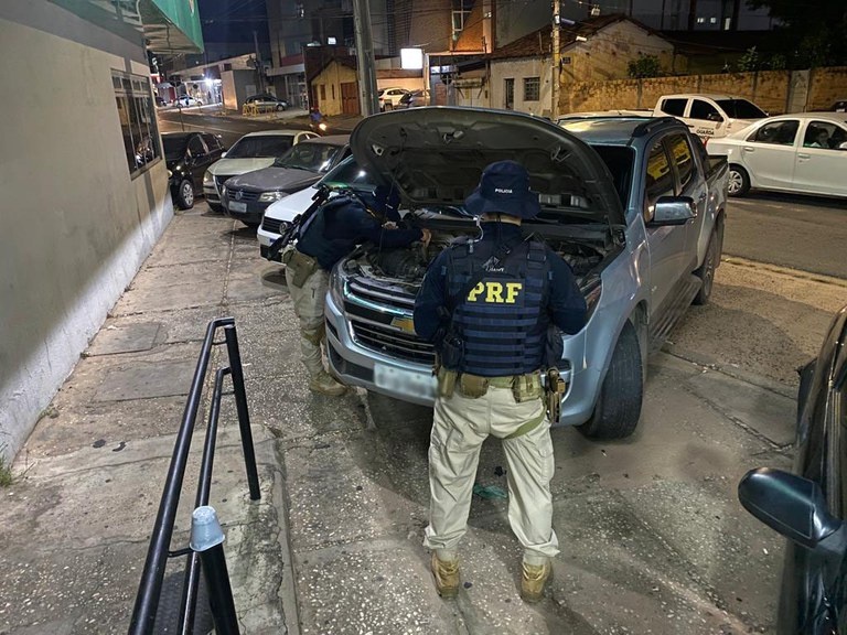 PRF recupera veículo roubado em 2017
