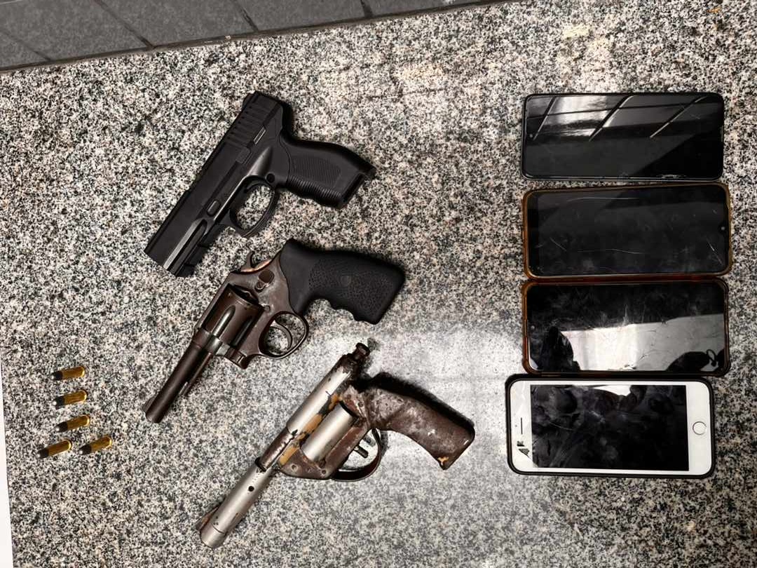 As armas eram possivelmente utilizadas para praticar crimes
