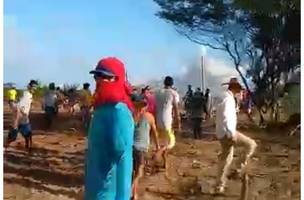 Confronto entre moradores armados de pais e os jagunços dos empresários (Foto: Reprodução)