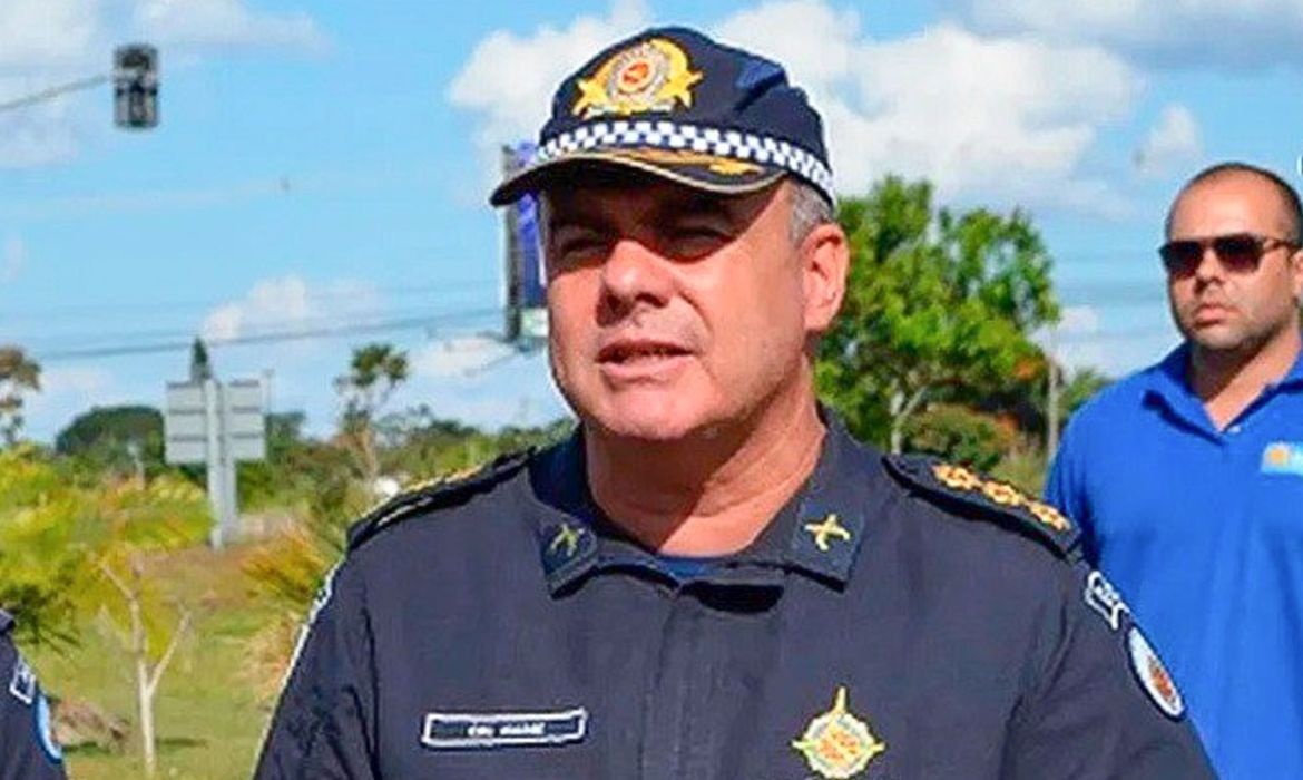 coronel Eduardo Naime parece ter dado o caminho para investigações de agentes do governo na CPMI