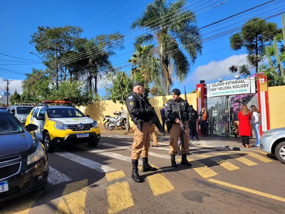 Criança morre após escola ser invadida no Paraná