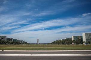 Esplanada dos Ministérios, em Brasília (Foto: José Cruz/Agência Brasil)