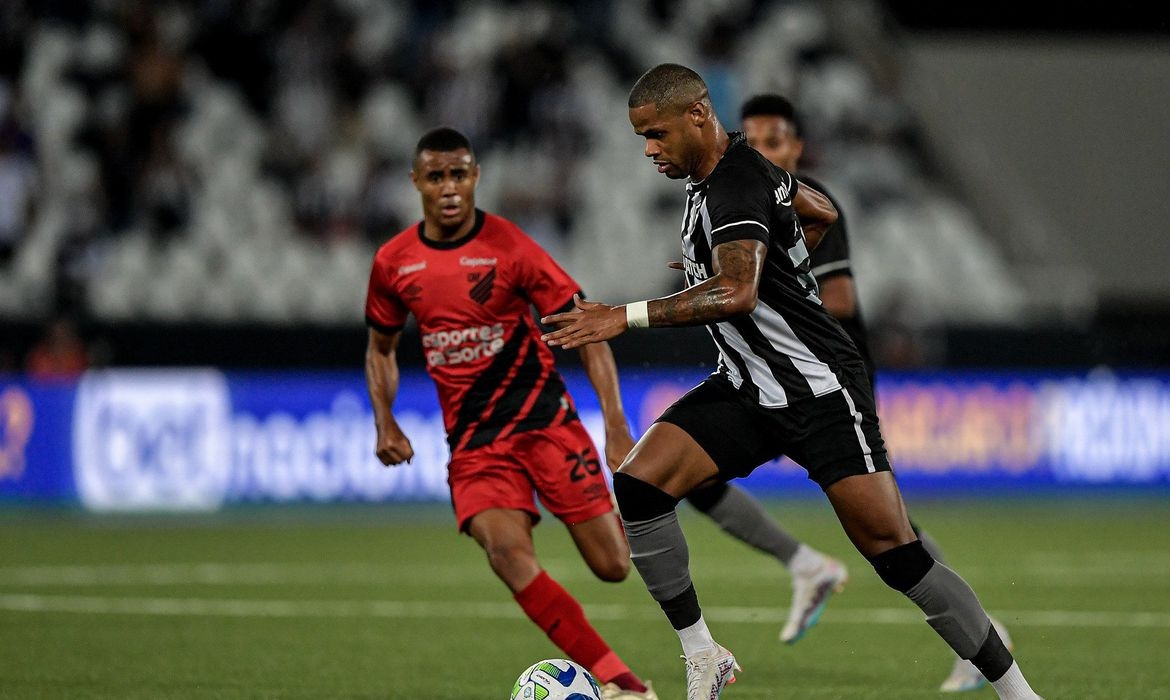 O Botafogo tem 21 pontos no torneio