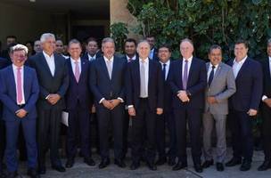 O encontro contou com a presença de governadores estaduais, parlamentares e representantes do Governo Federal responsáveis pela reforma do sistema tributário nacional. (Foto: Reprodução/Governo do Piauí)