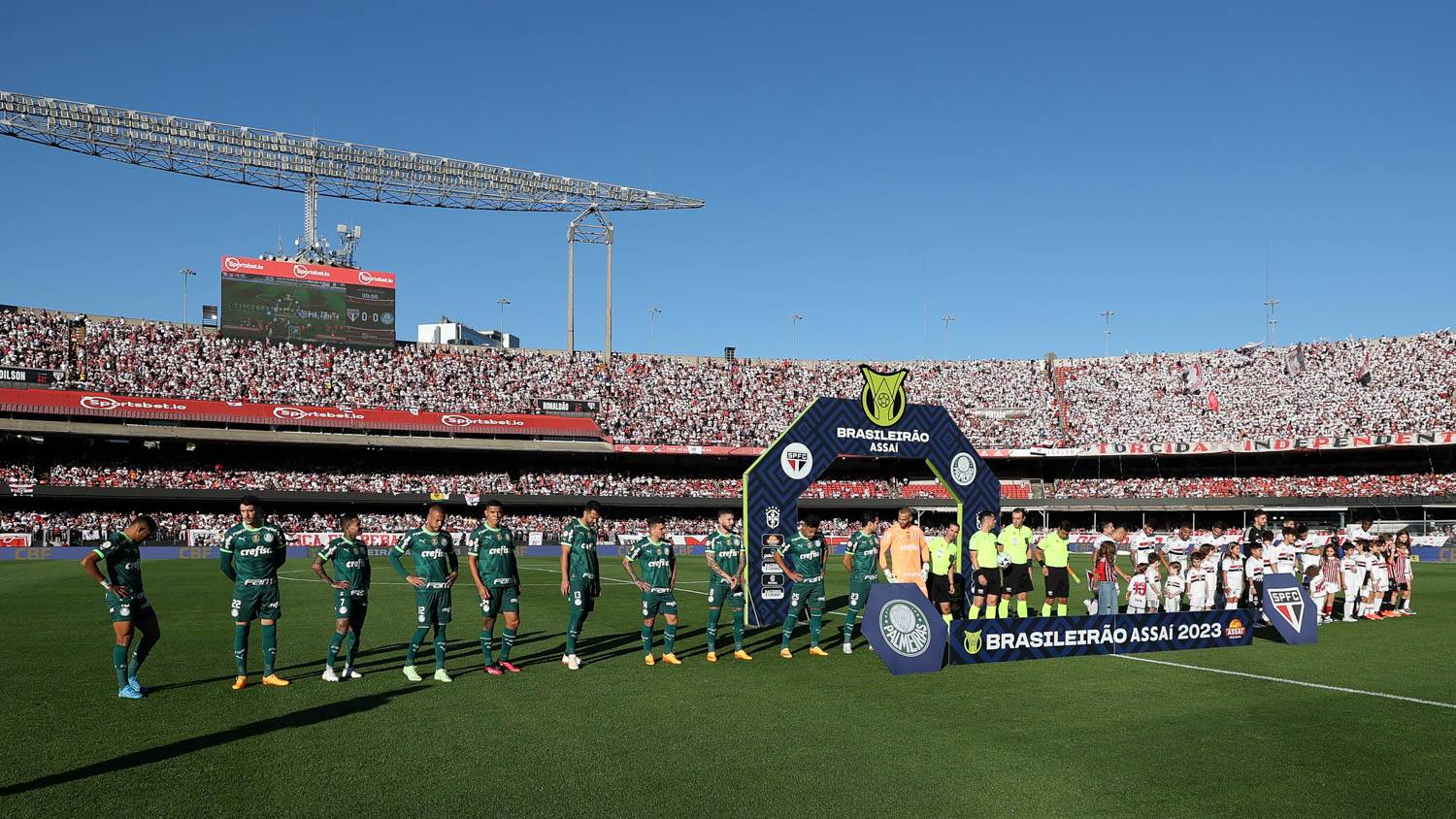 Palmeiras completa 10 jogos de invencibilidade em clássicos