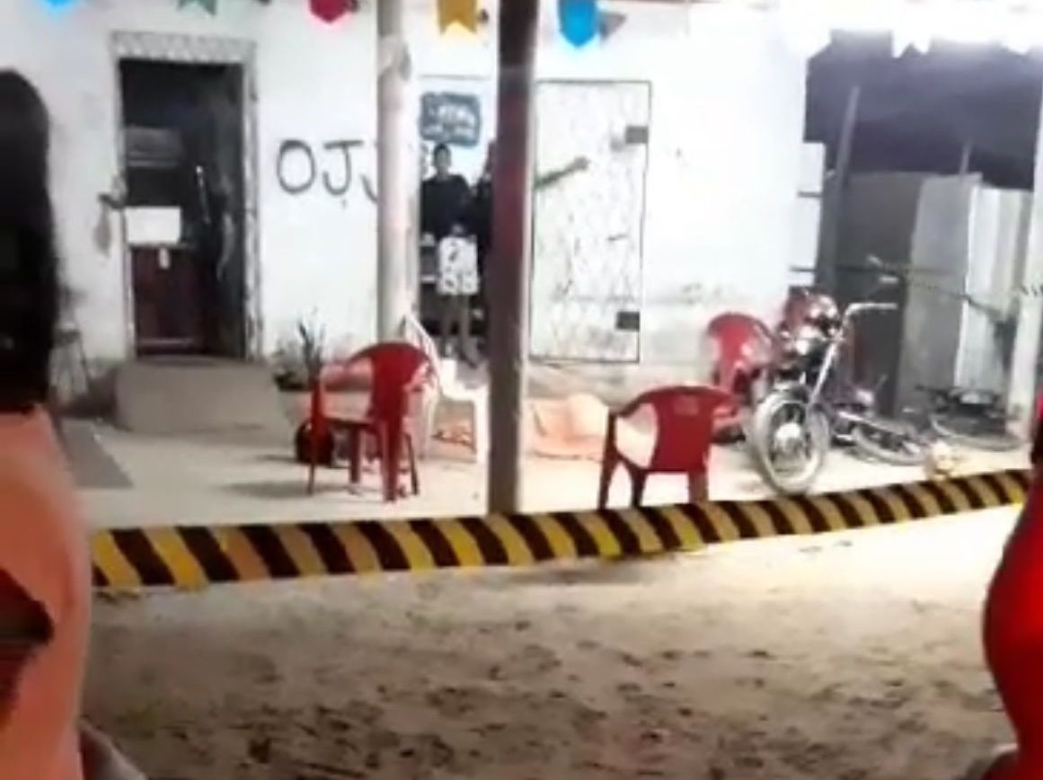 A dona do bar morreu ainda no local