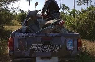 A motocicleta foi entregue à delegacia em Campo Maior e posteriormente será devolvida ao proprietário (Foto: PM-PI)