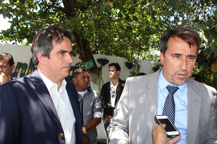 Ciro também tem relações próximas com Gilberto Occhi