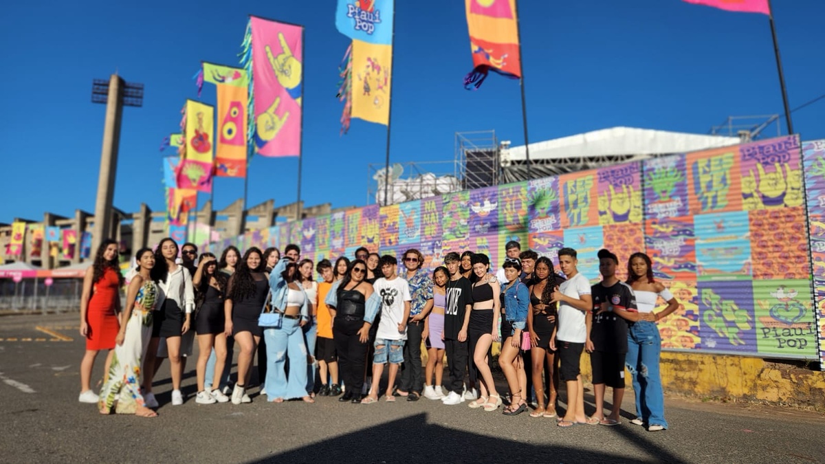 Estudantes receberam passe cultural para irem ao Piauí Pop