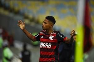 Jogador em campo (Foto: Reprodução Redes Sociais)