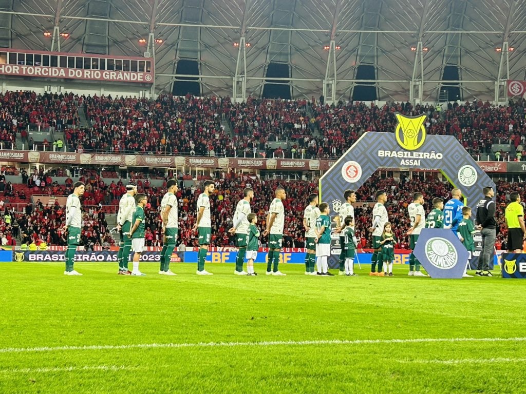 Jogadores antes do inicio do jogo