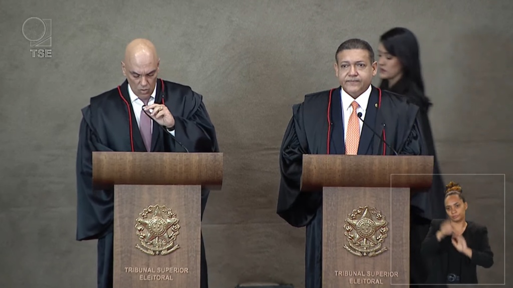 Kassio Nunes e Alexandre de Moraes não se bicam