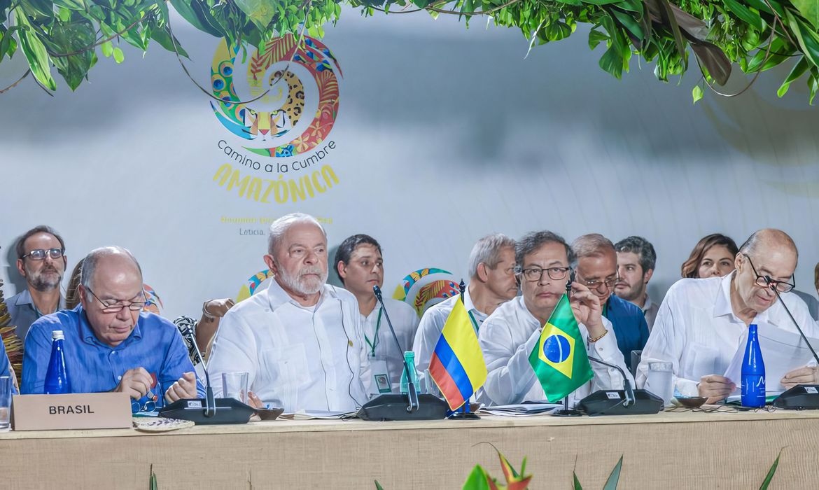 mesa de debate