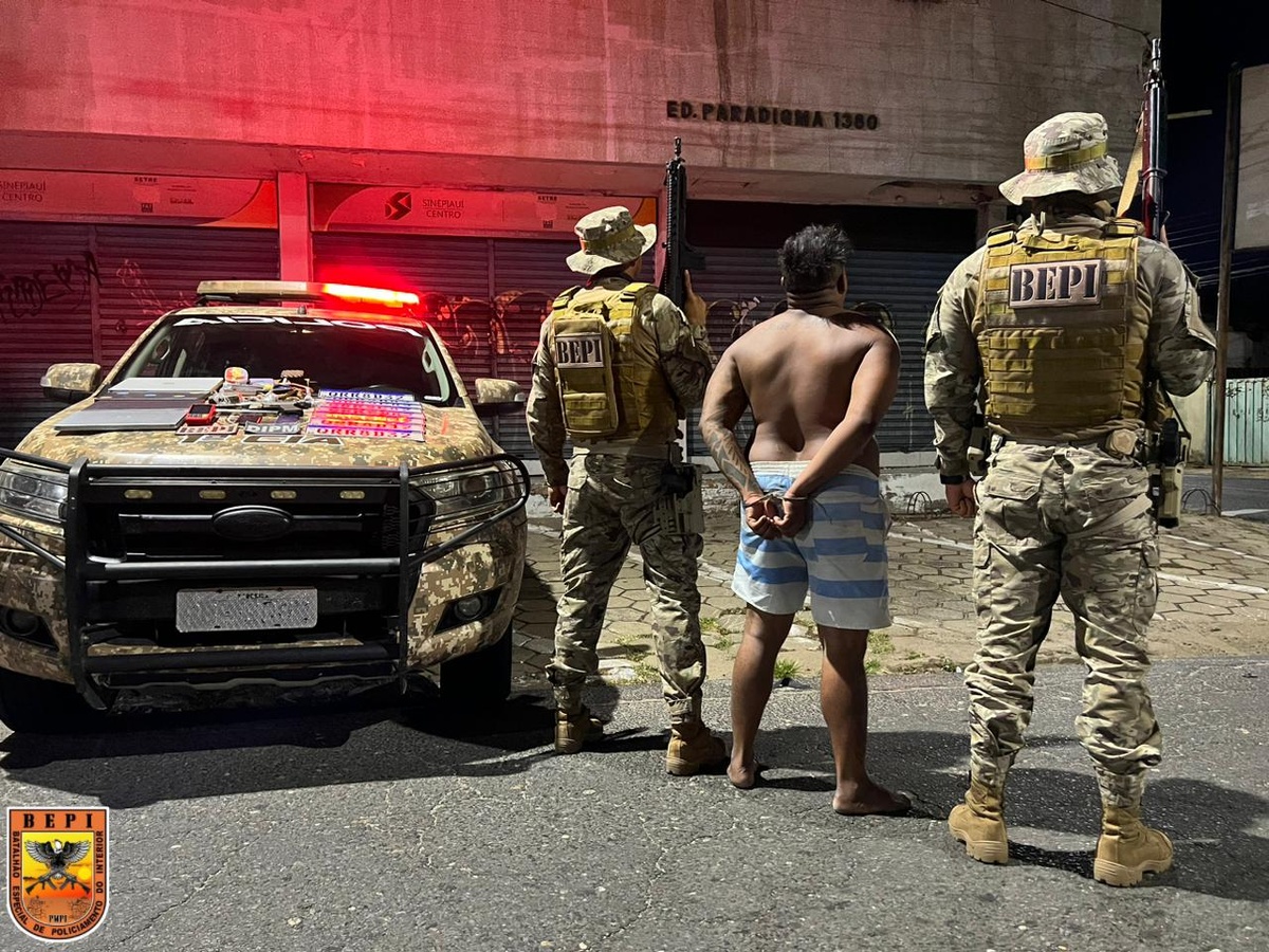 O homem foi preso depois de informação de outros criminosos