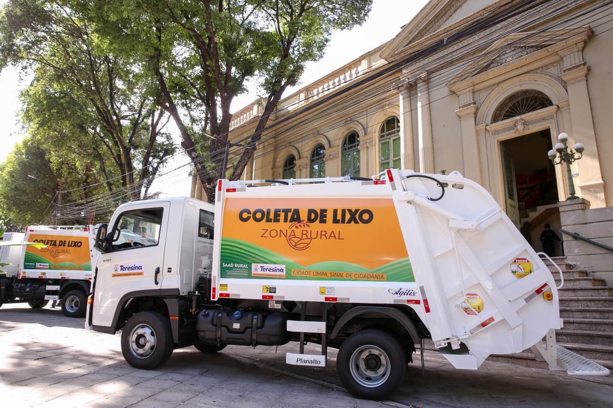 Os caminhões vão atuar na zona rural de Teresina
