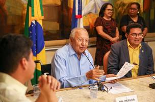 Prefeito Dr. Pessoa lança pré-vestibular municipal (Foto: Prefeitura de Teresina)