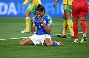 Brasil e Jamaica (Foto: Fifa)