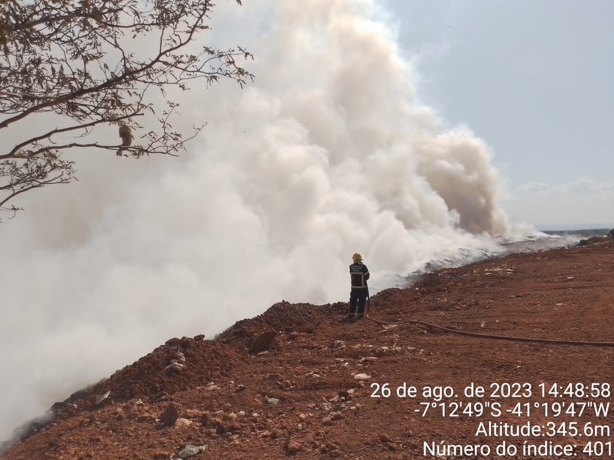 Incêndio em Geminiano, sul do Piauí