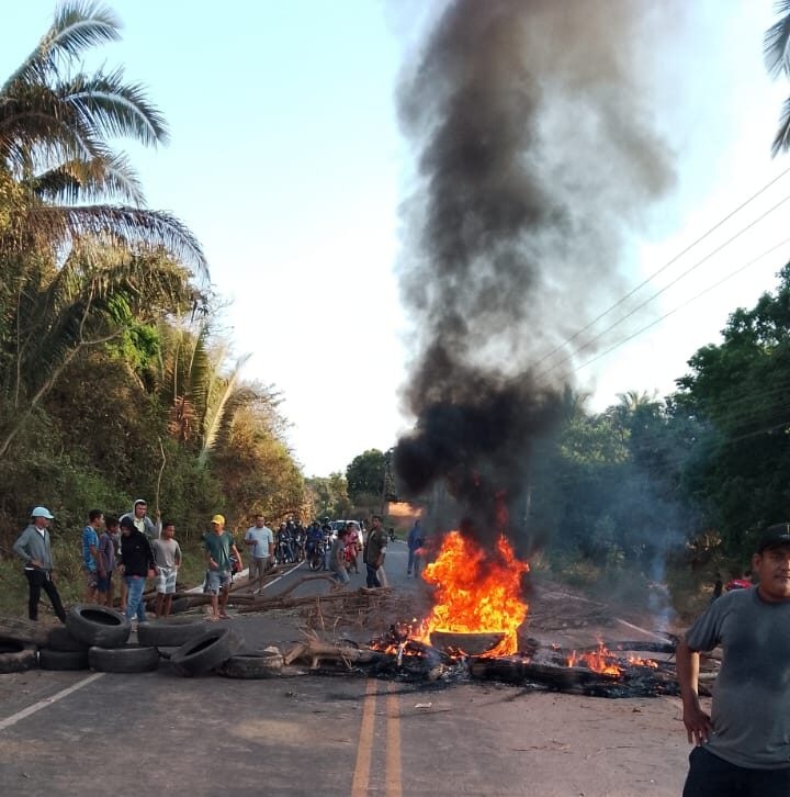 Interdição por parte de moradores