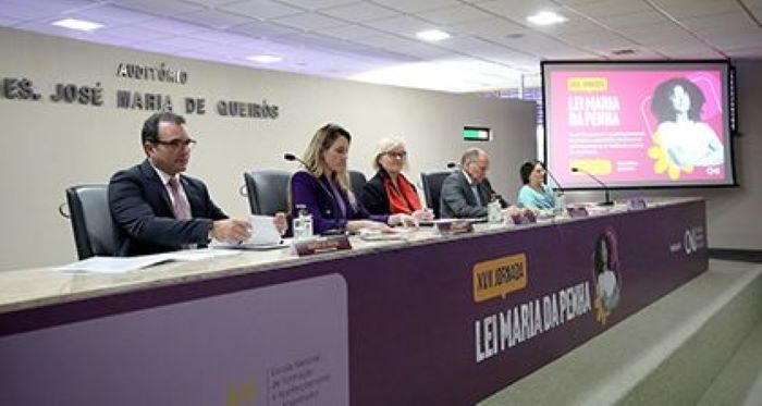 Ministra Rosa Weber, em seminário em Fortaleza