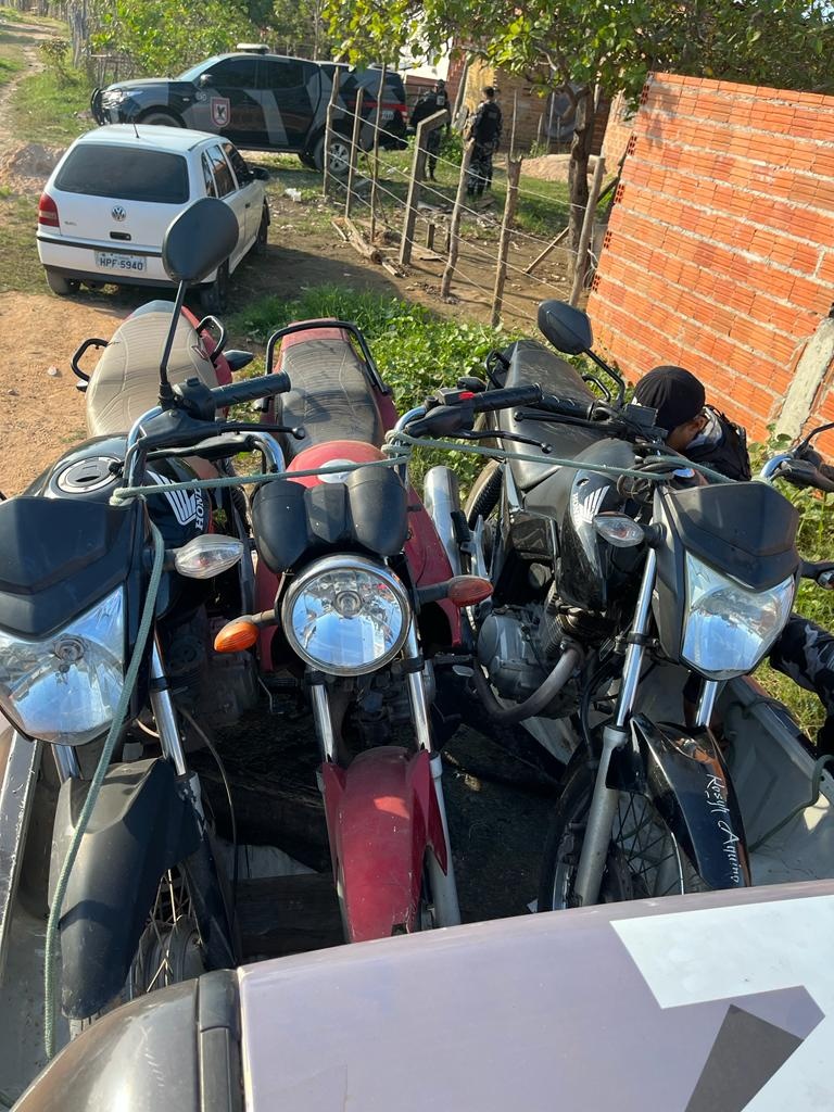 Motos recuperadas na ação