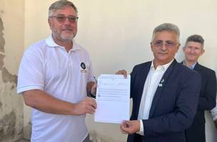 Reitor Dr. Evandro Alberto de Sousa e Representante da Antech, Valdecir Lutz. (Foto: Governo do Piauí)