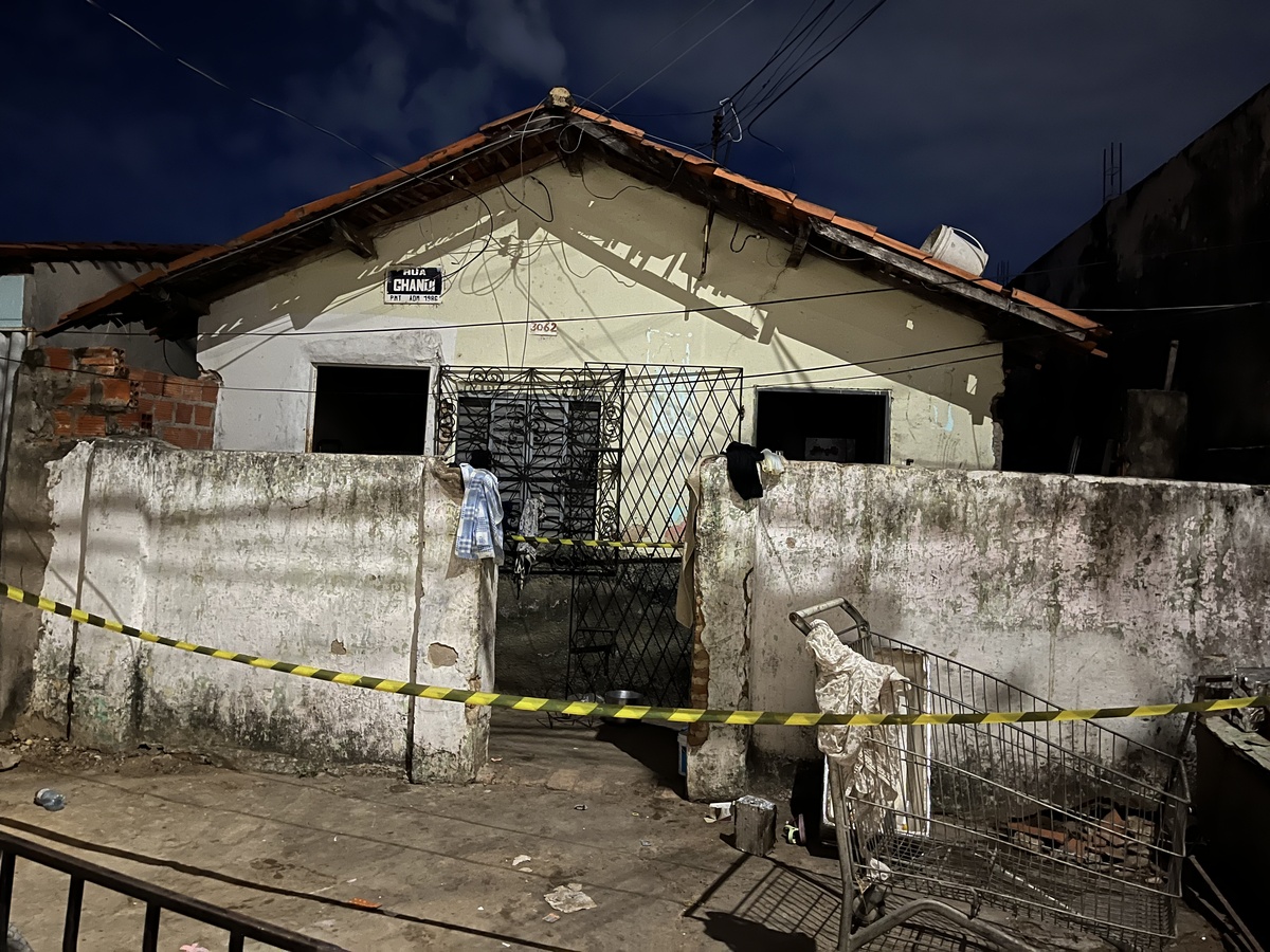Residência incendiada