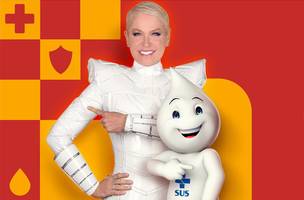 Xuxa se une ao Zé Gotinha em campanha em prol da atualização vacinal (Foto: Agência Brasil)