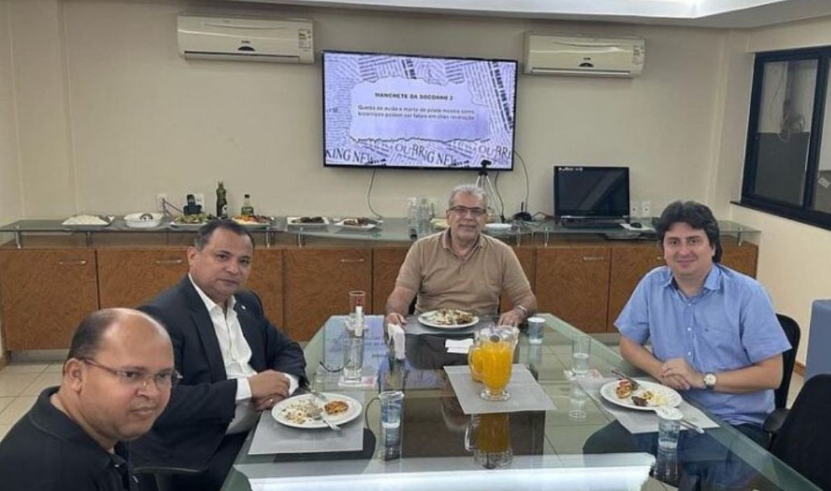 Evaldo Gomes querendo dar verniz de seriedade ao partido de aluguel atraindo JVC