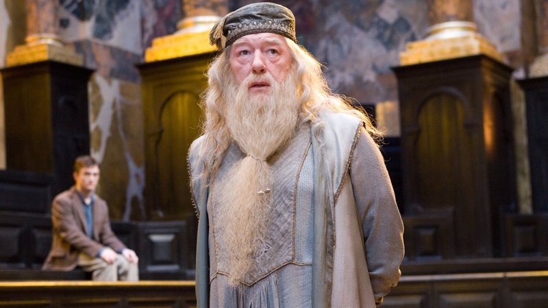 Michael Gambon, como Dumbledore e filme da franquia Harry Potter