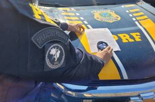 PRF cumpre mandado de prisão (Foto: Divulgação/PRF-PI)