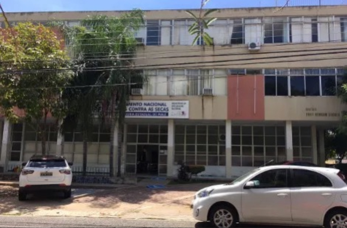 DNOCS - prenunciando a sua extinção, o velho DNOCS só está servindo para saciar a sede dos políticos