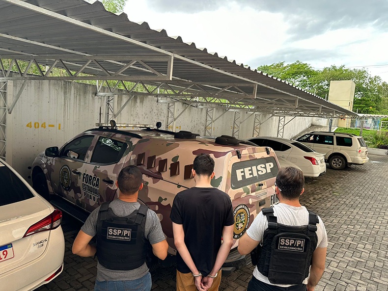 Empresário foi preso no condomínio onde mora, na zona leste de Teresina