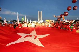 PT bandeira (Foto: Reprodução)