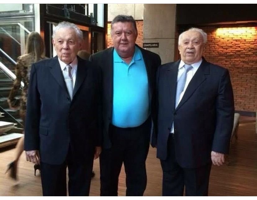 Valdeci (esquerda) com Silvio Leite e João Claudino