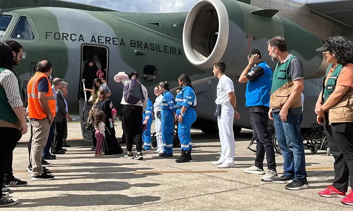 A operação Raízes do Cedro foi ordenada pelo presidente Lula em meio ao conflito.