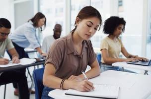 Além das provas realizadas em agosto, o certame também terá avaliação de títulos (como pós-graduação, mestrado, experiências, entre outros) (Foto: Reprodução/ EdiCase)