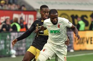 Augsburg venceu o Borussia Dortmund pela 8ª rodada da Bundesliga• Twitter/Augsburg (Foto: • Twitter/Augsburg)