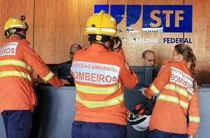Bombeiros vistoriam sede do STF (Foto: Reprodução/ Rosinei Coutinho/STF)
