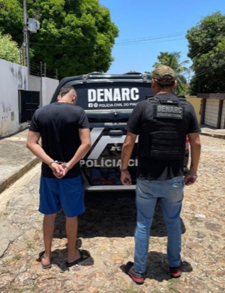 Falso PF preso