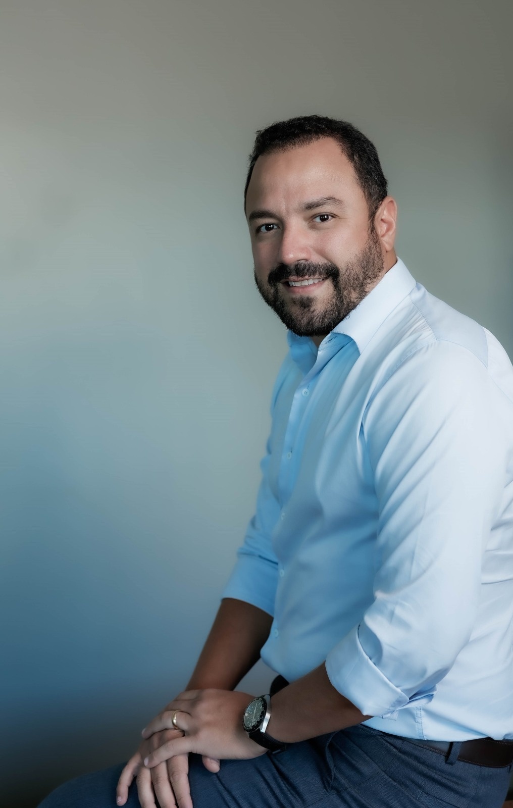 Luciano Favorito, Urologista