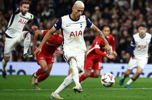 Richarlison marcou o gol da vitória do Tottenham sobre o AZ Alkmaar pela Europa League• Reprodução/X @Spurs_PT (Foto: • Reprodução/X @Spurs_PT)