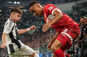 Stuttgart venceu a Juventus mesmo jogando na Itália• Reprodução/@vfb (Foto: • Reprodução/@vfb)