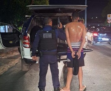 Adolescente é apreendido suspeito de roubar moto de entregador em Teresina
