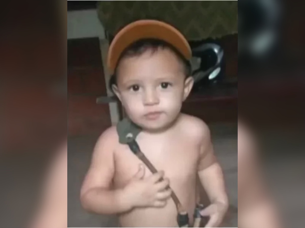 Artur Luis, de 2 anos