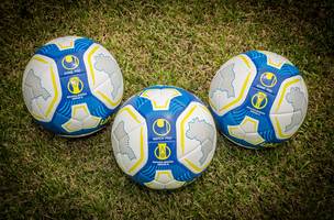 Bolas das Séries D, B e C do Campeonato Brasileiro. (Foto: Reprodução/Joilson Marconne/CBF)
